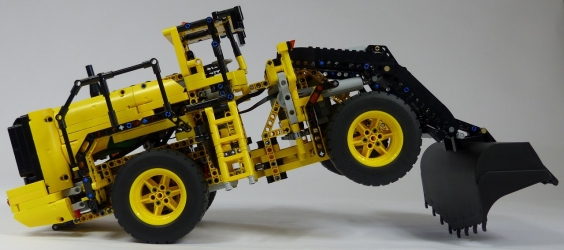Lego Technic 42030 Volvo L350F