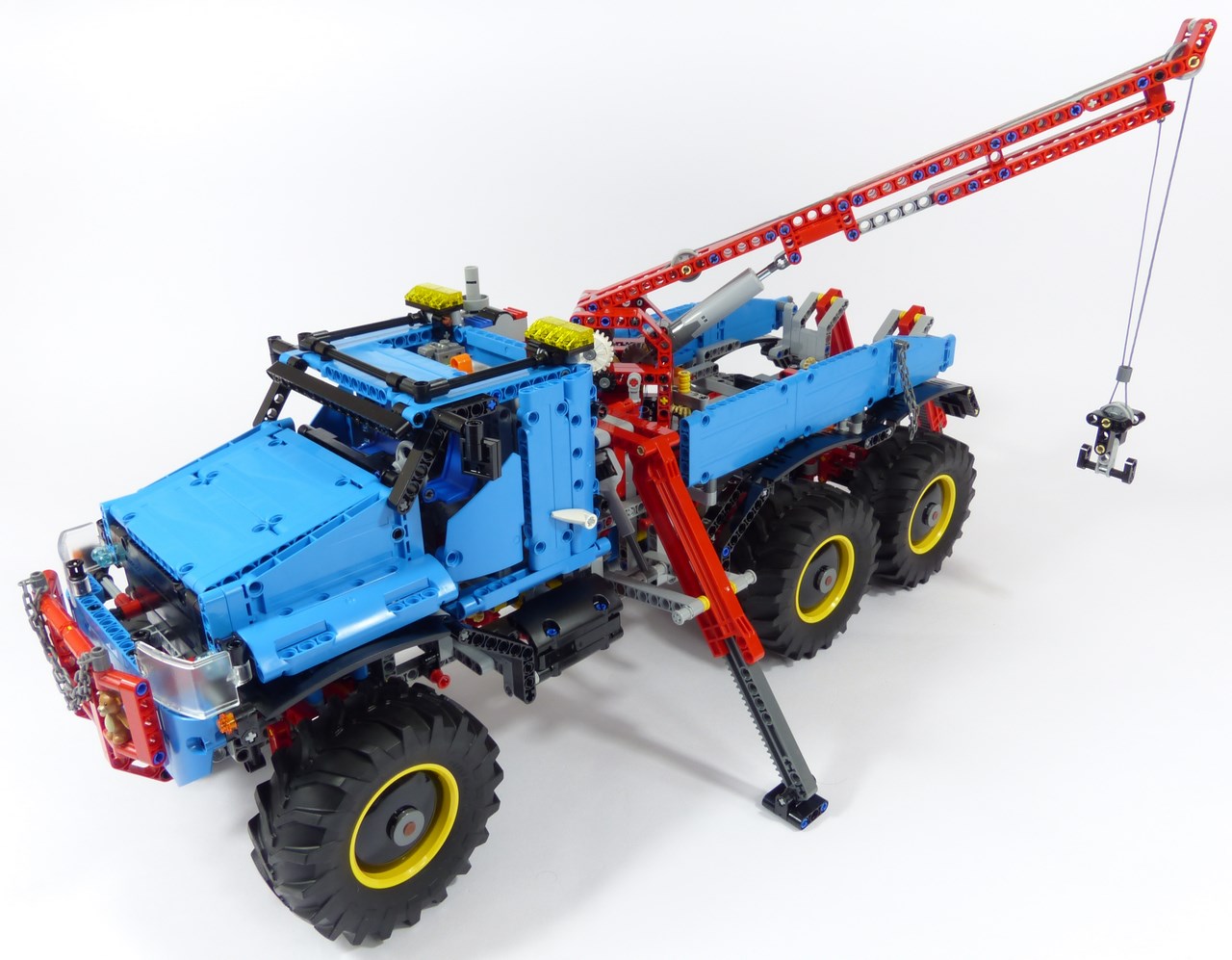LEGO ® 42070 Technic roues dépanneuse