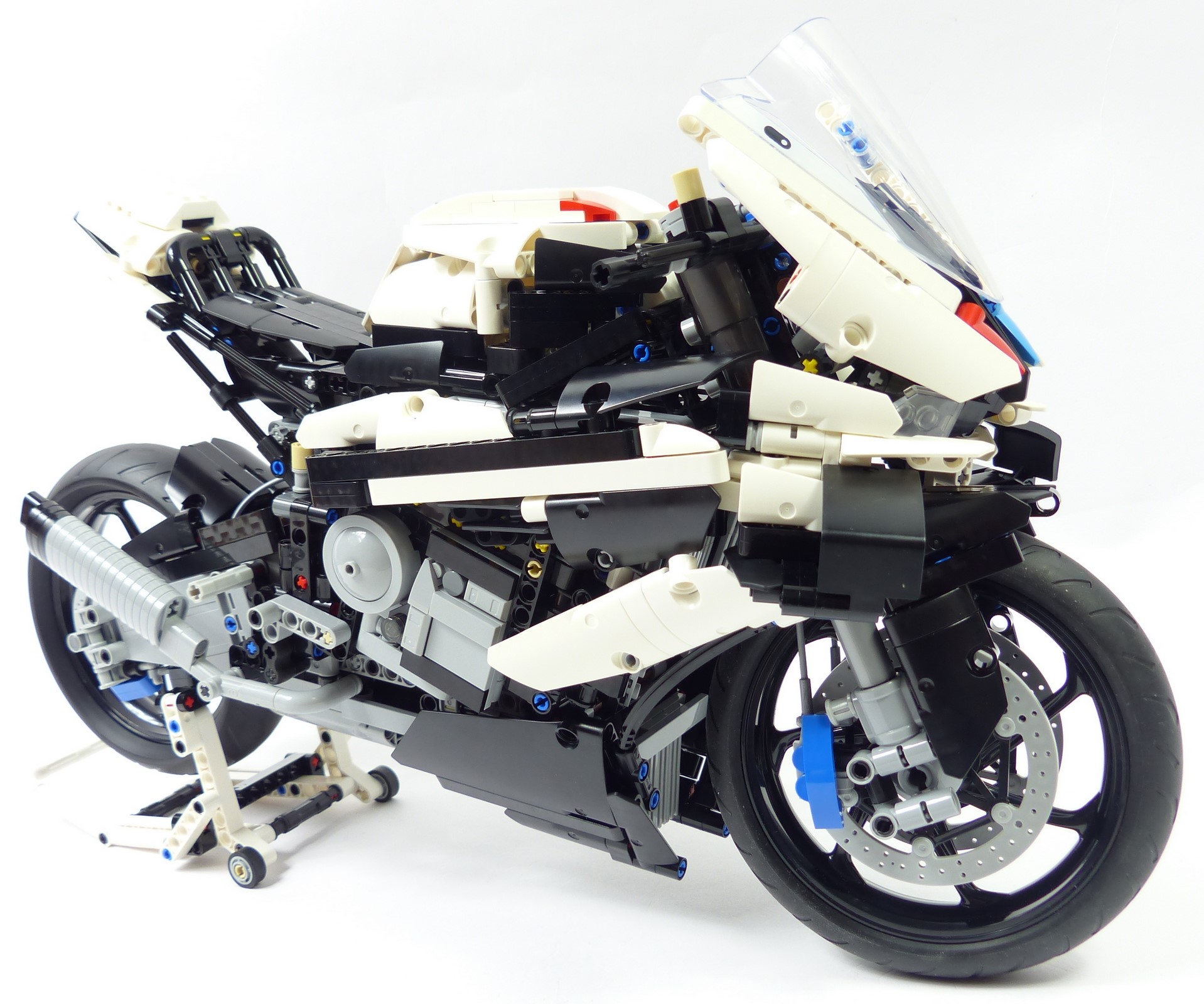 LEGO® Technic - 42130 - BMW M 1000 RR