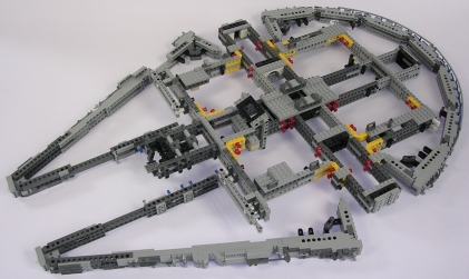 Lego Star Wars UCS 10179 Millenium Falcon