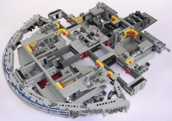 Lego Star Wars UCS 10179 Millenium Falcon