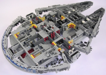 Lego Star Wars UCS 10179 Millenium Falcon