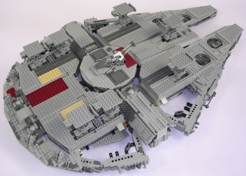 Lego Star Wars UCS 10179 Millenium Falcon