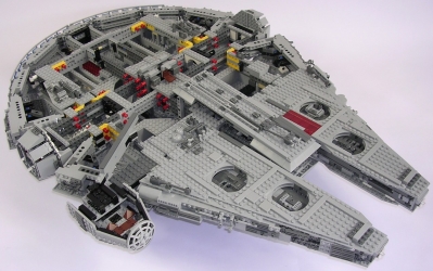 Lego Star Wars UCS 10179 Millenium Falcon