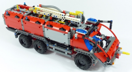 Lego Technic #42068 Camion pompiers aeroportuaire