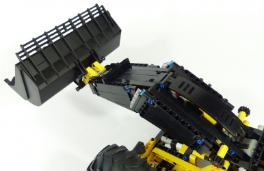 Lego Technic 42081 Chargeuse sur pneus Volvo Zeux