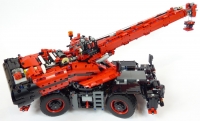 Grue mobile tout-terrain #42082