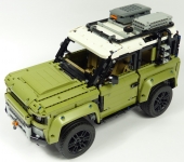 Land Rover Defender #42110