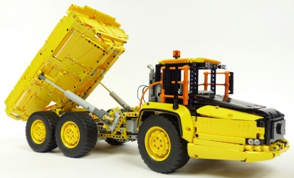 Lego Technic 42114 Tombereau articule Volvo A60H