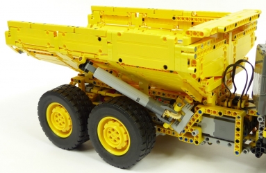 Lego Technic 42114 Tombereau articule Volvo A60H