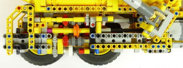 Lego Technic 42114 Tombereau articule Volvo A60H