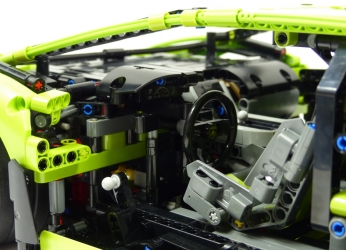 Lego Technic 42115 Lamborghini Sian FKP 37