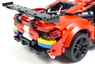 Lego Technic 42125 Ferrari 488 GTE AF Corse 51