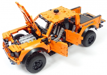 Lego Technic 42126 Ford Raptor