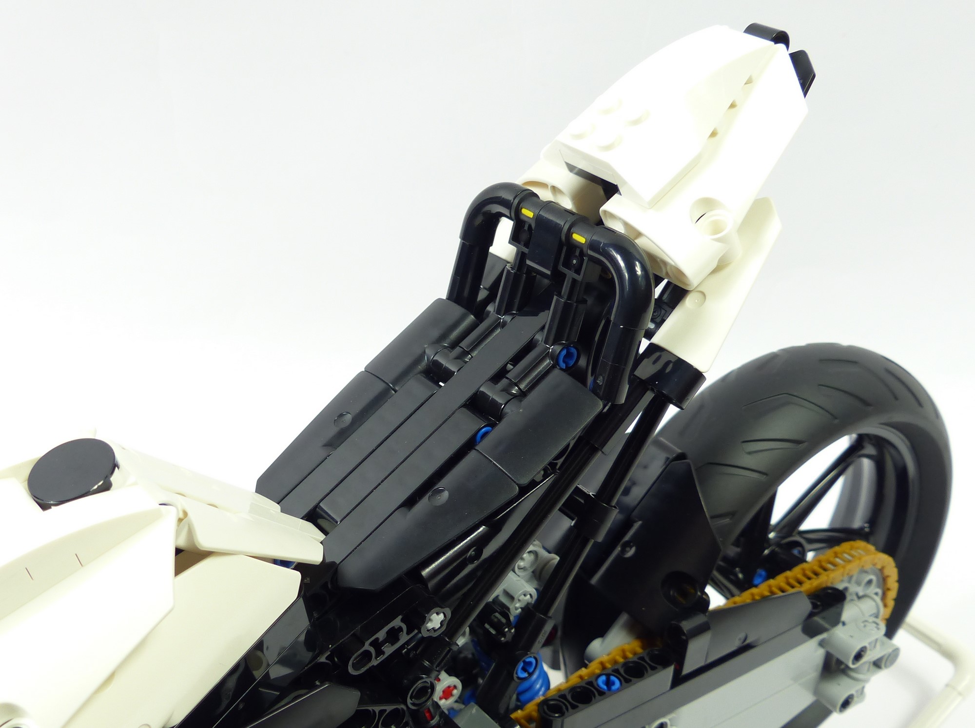 LEGO TECHNIC - MOTO BMW M 1000 RR #42130 - LEGO / Technic