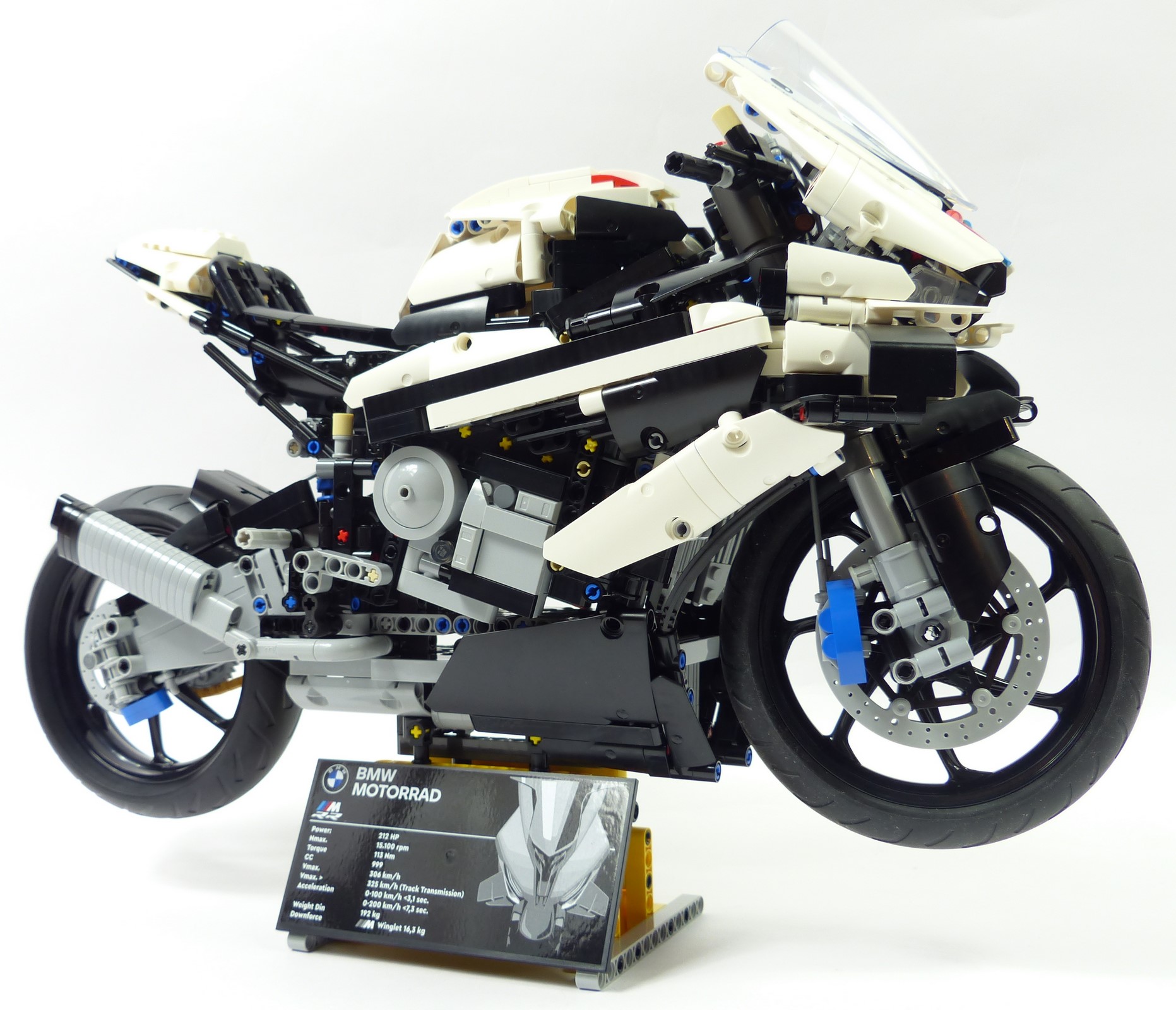 BON PLAN. BMW M 1000 RR : -90€ sur ce set LEGO Technic