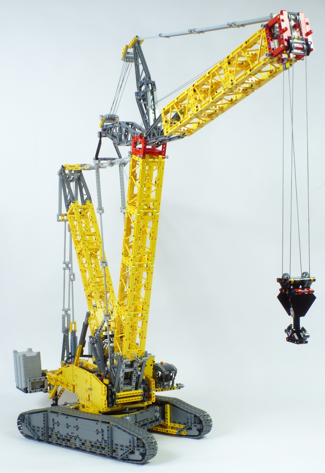 42146 - LEGO® Technic - La Grue sur Chenilles Liebherr LR 13000