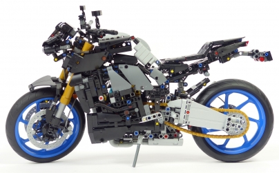 Lego Technic 42159 Moto Yamaha MT-10 SP