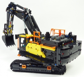 Lego Technic 42215 Excavatrice Volvo EC500
