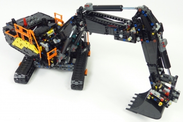 Lego Technic 42215 Excavatrice Volvo EC500