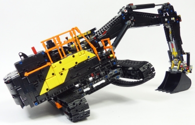 Lego Technic 42215 Excavatrice Volvo EC500