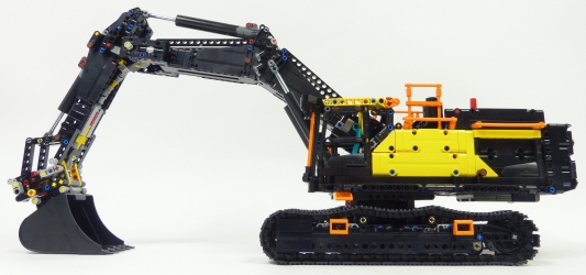 Lego Technic 42215 Excavatrice Volvo EC500