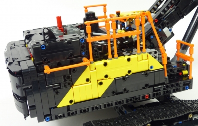 Lego Technic 42215 Excavatrice Volvo EC500