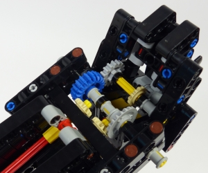 Lego Technic 42215 Excavatrice Volvo EC500