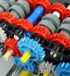 Lego Technic 42215 Excavatrice Volvo EC500