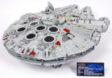 Lego Star Wars UCS 75192 Millenium Falcon