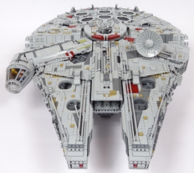 Lego Star Wars UCS 75192 Millenium Falcon