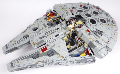 Lego Star Wars UCS 75192 Millenium Falcon