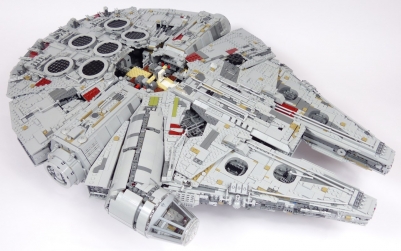 Lego Star Wars UCS 75192 Millenium Falcon