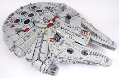 Lego Star Wars UCS 75192 Millenium Falcon