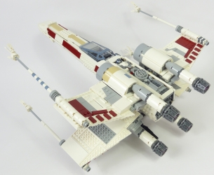 Lego Star Wars UCS 75355 X-Wing Starfighter