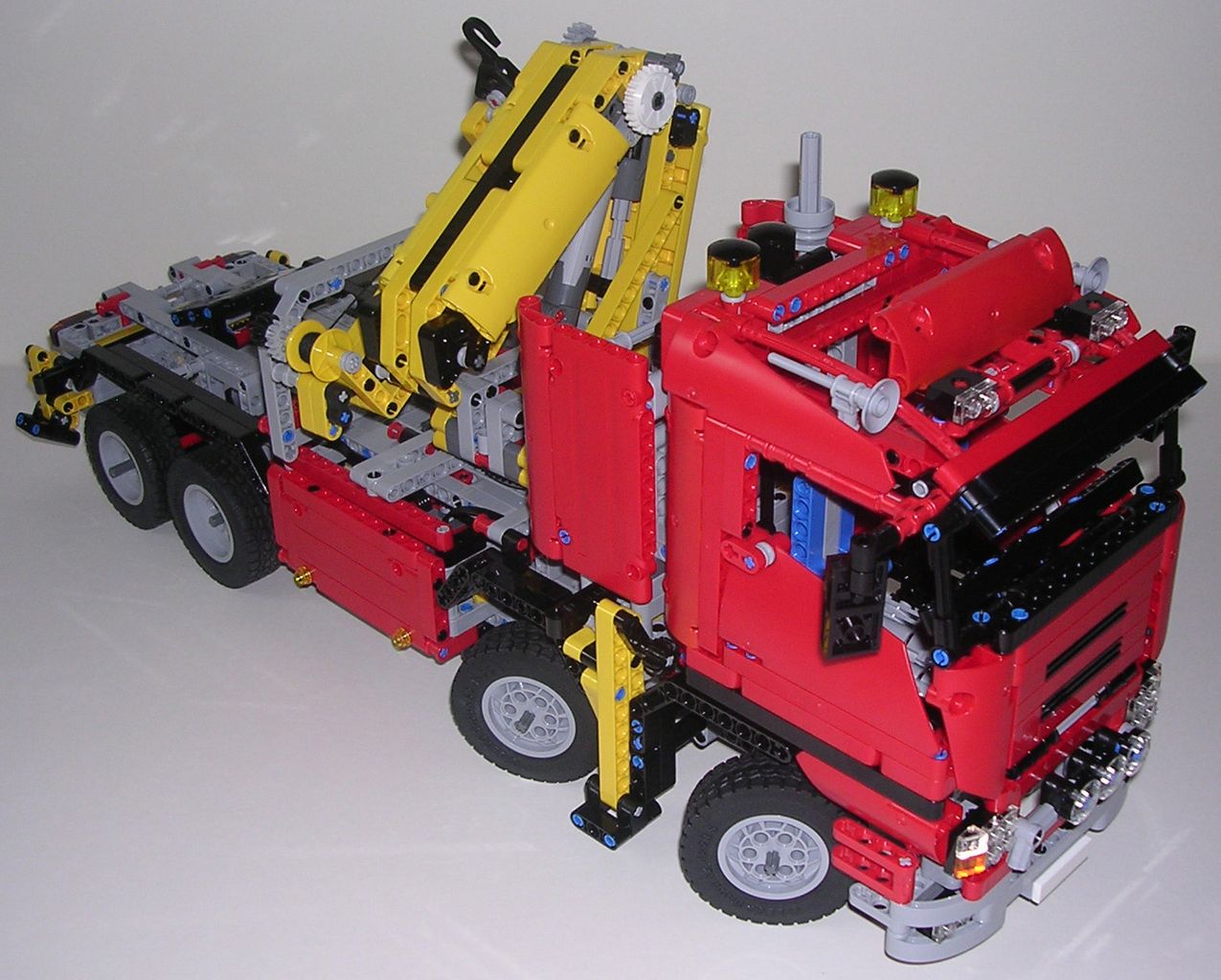 LEGO® Technic 8258 Le camion grue - Lego