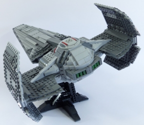 Lego Star Wars UCS ST19 Sith Infiltrator