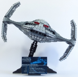 Lego Star Wars UCS ST19 Sith Infiltrator